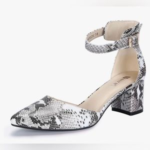 Snake print Block Heels size 6.5